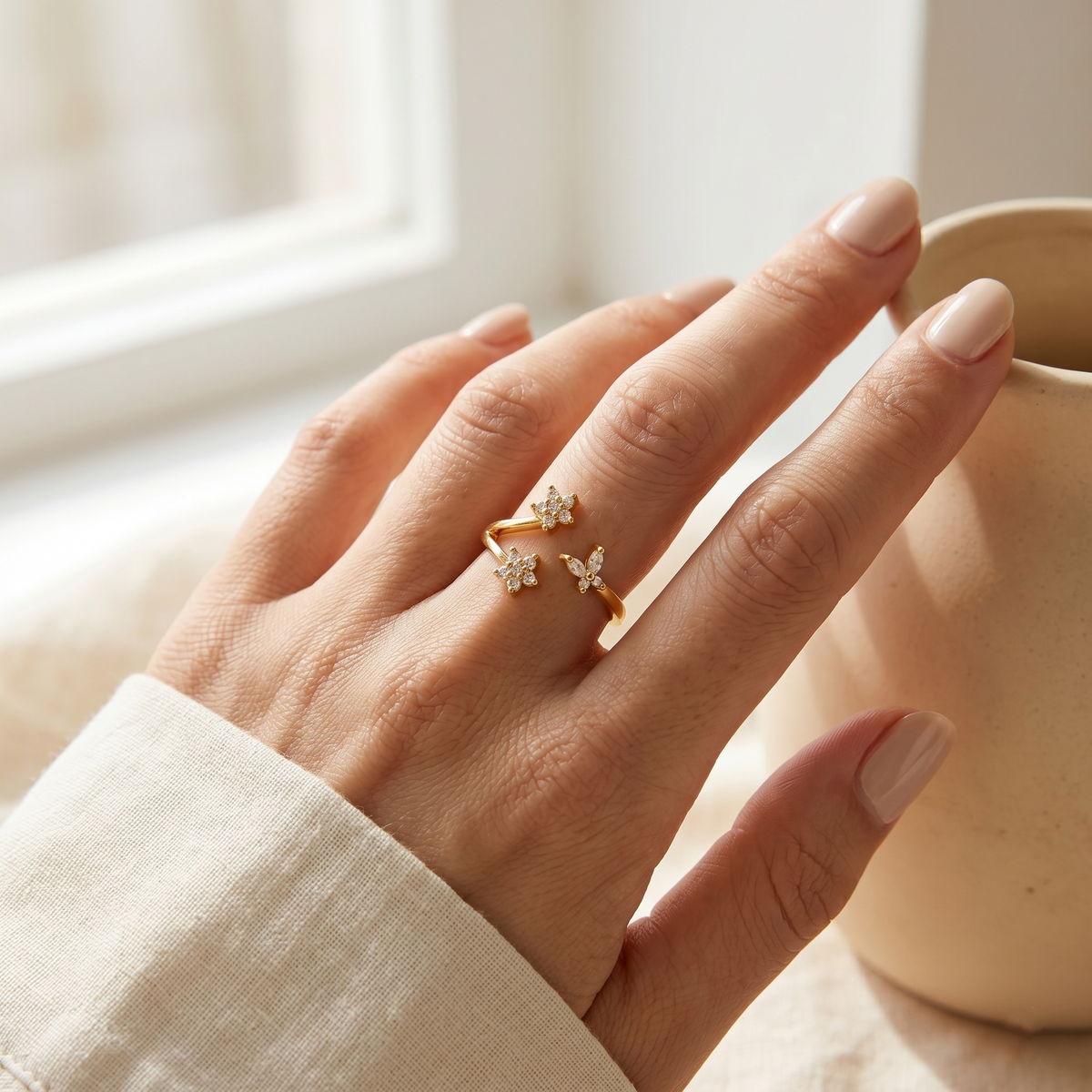 Lumi Petale Ring