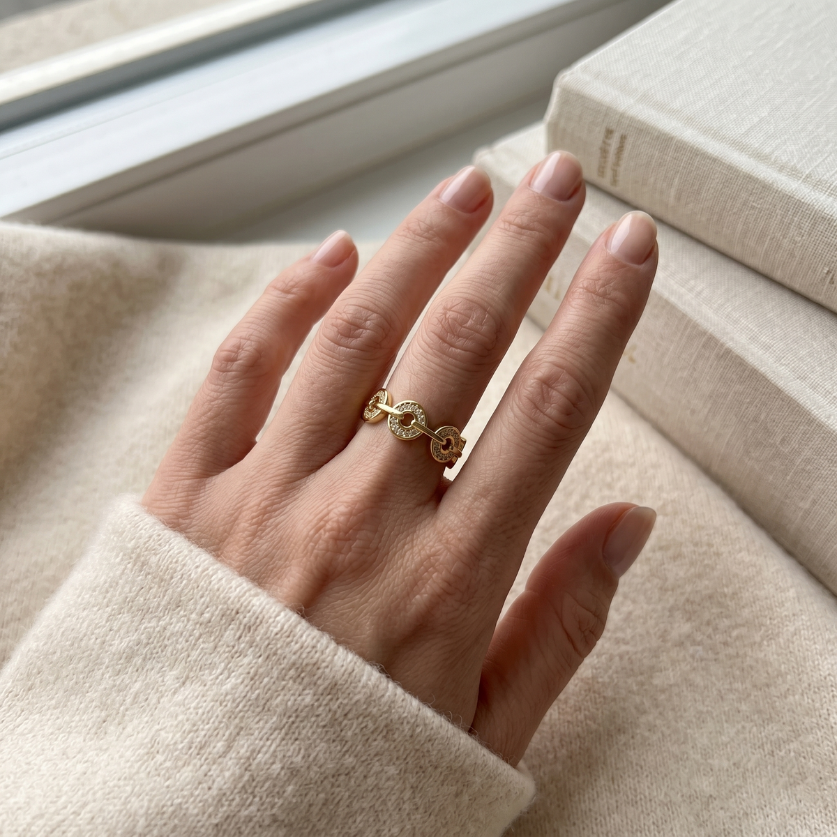 Lunelle Ring