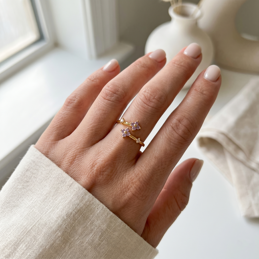 Violette Étoile Ring