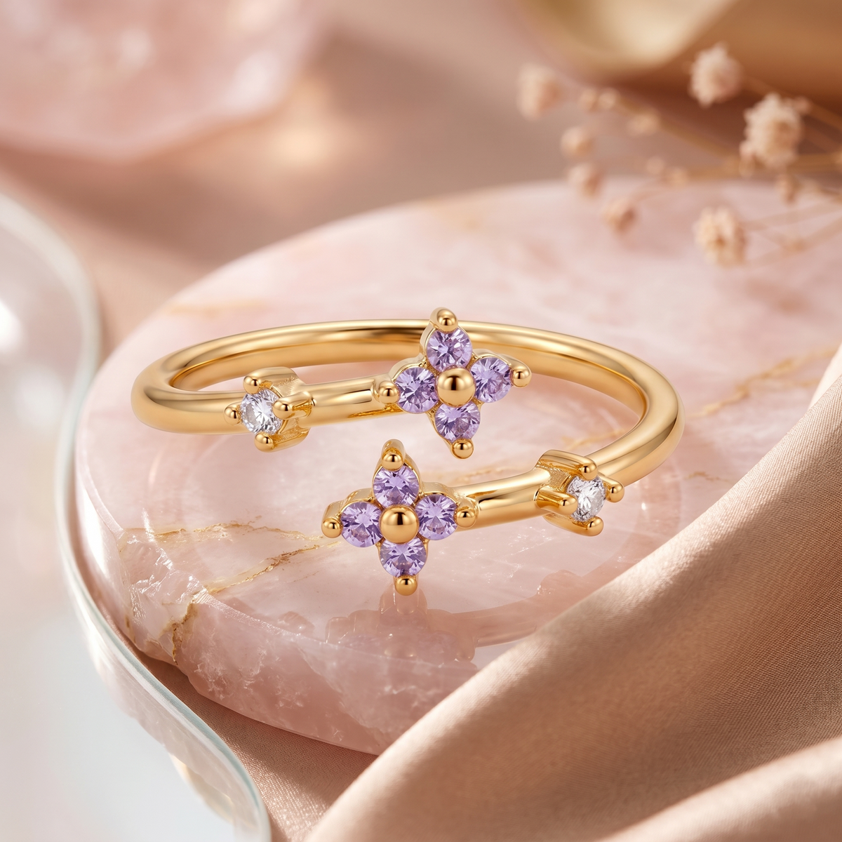 Violette Étoile Ring