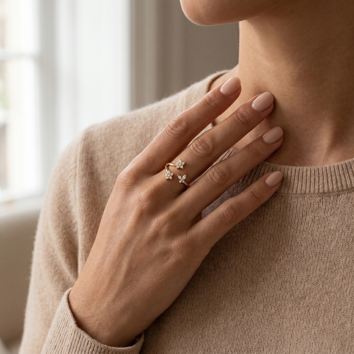 Lumi Petale Ring