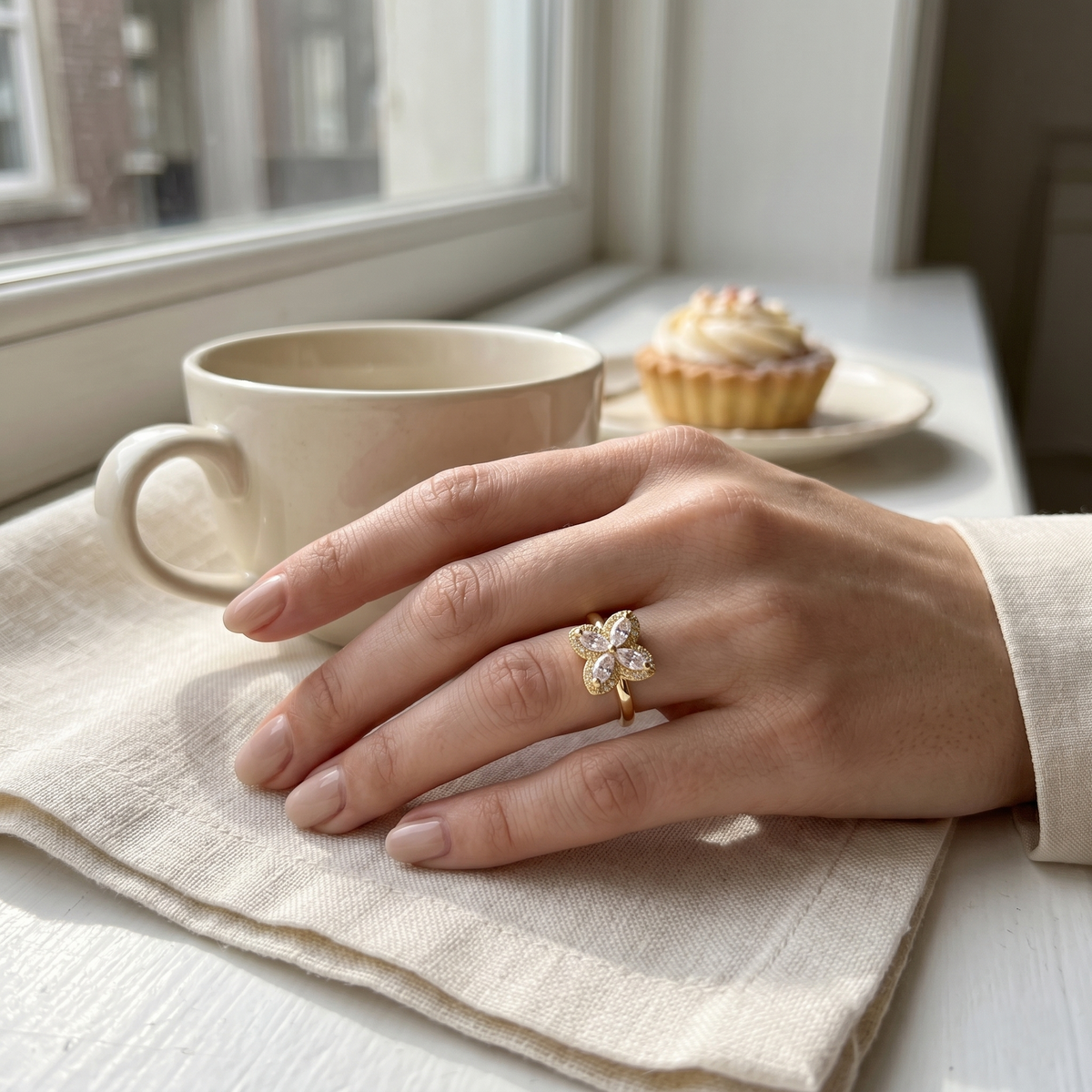 Camélia Royale Ring