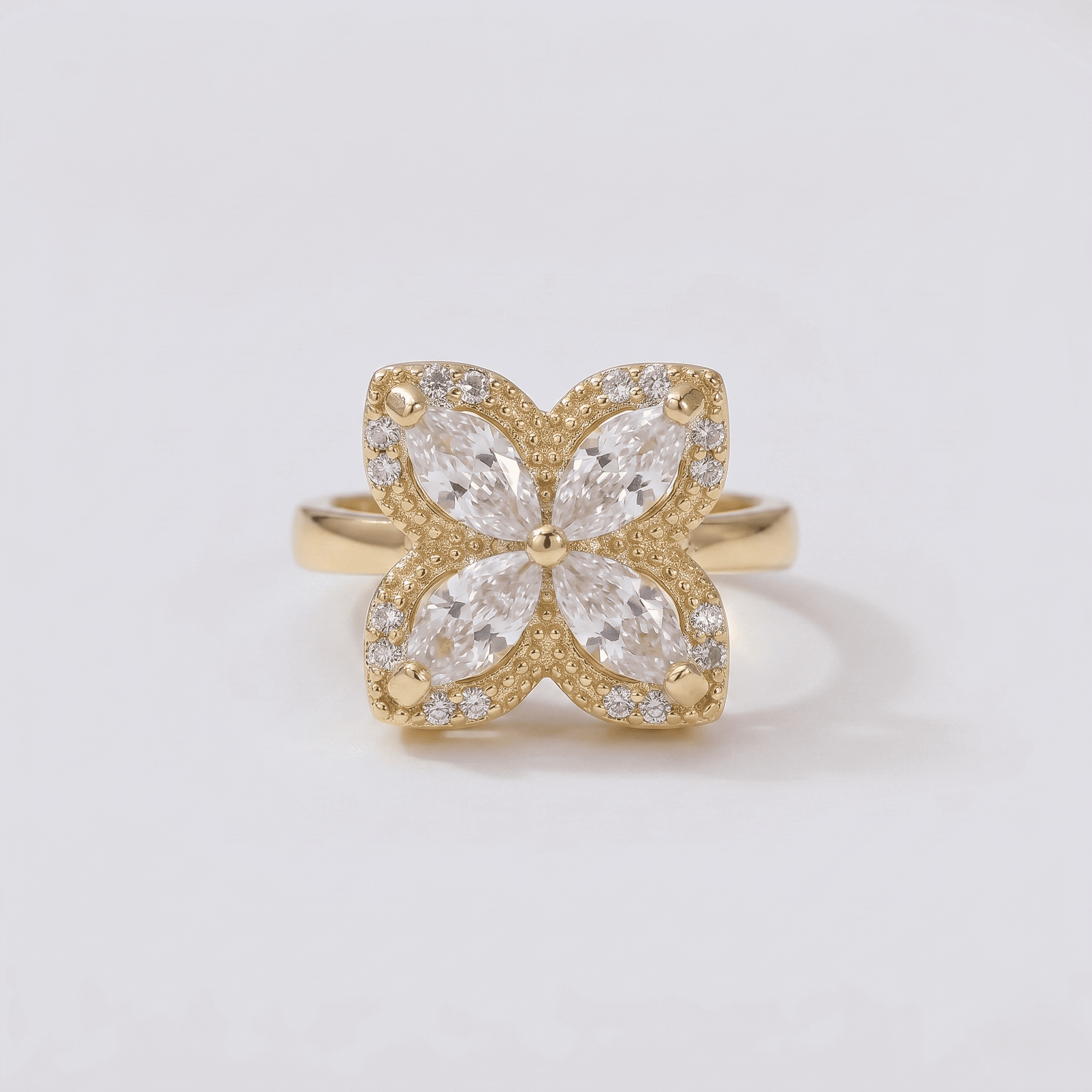 Camélia Royale Ring