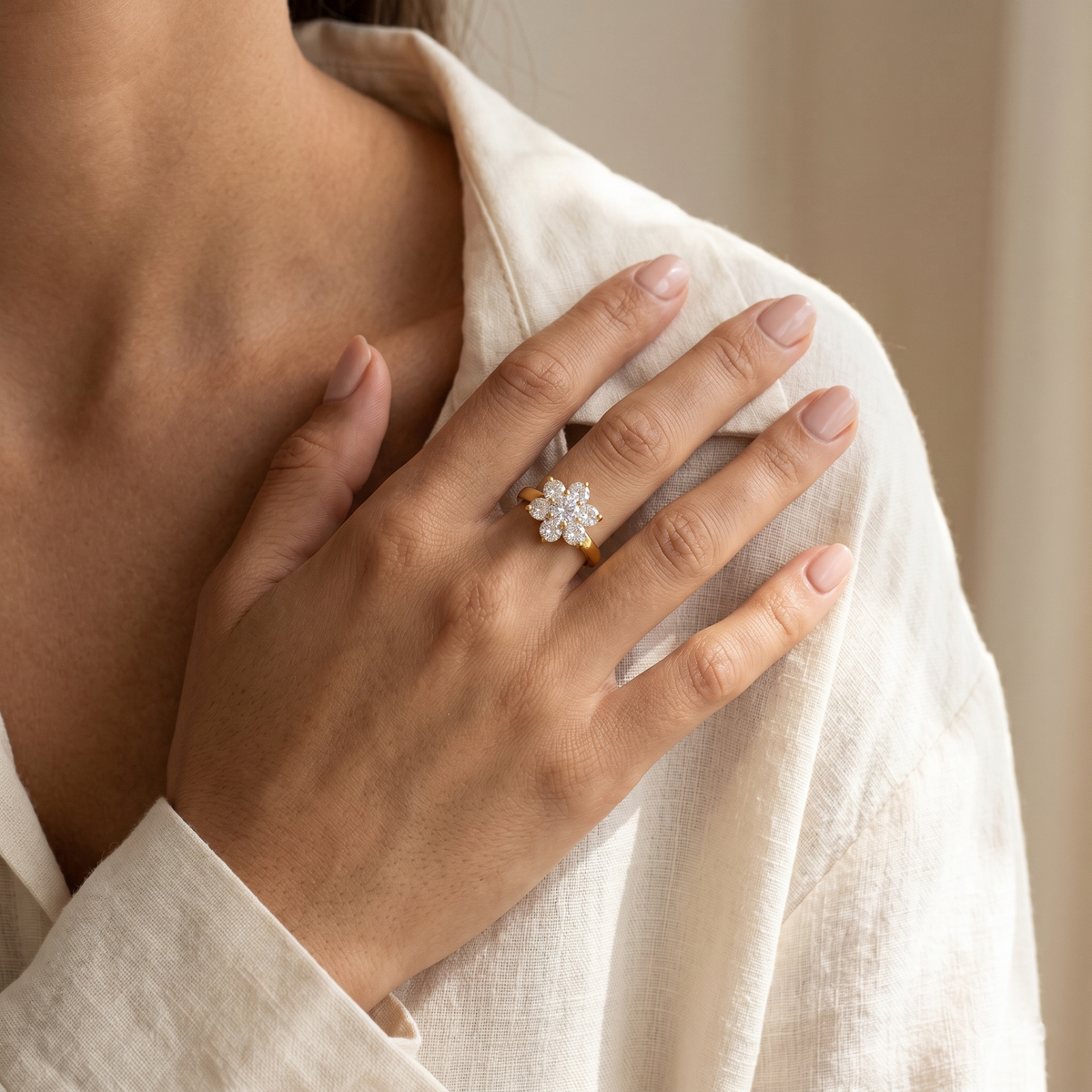 Fleur Étoilée Ring