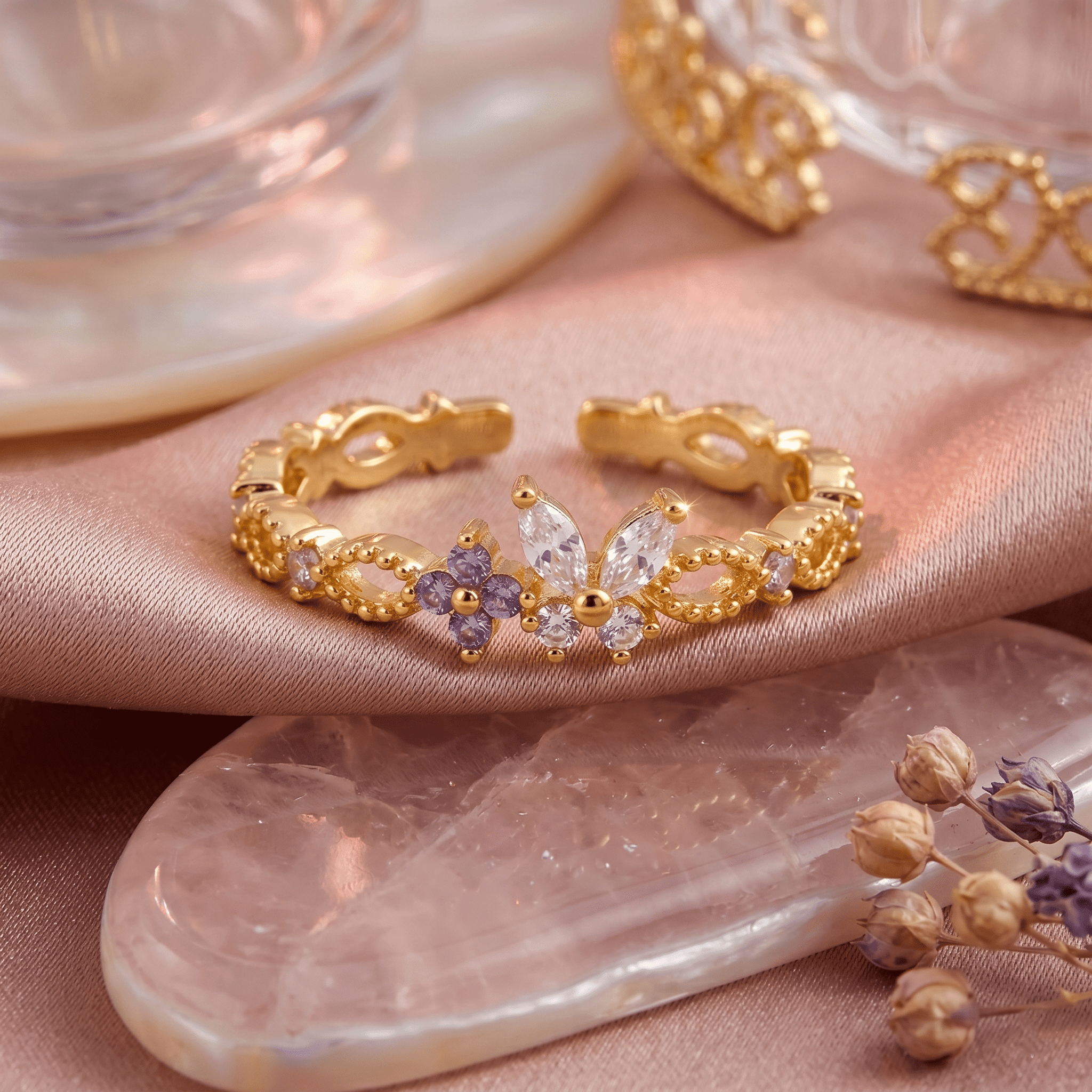 Lumière Blanche Ring