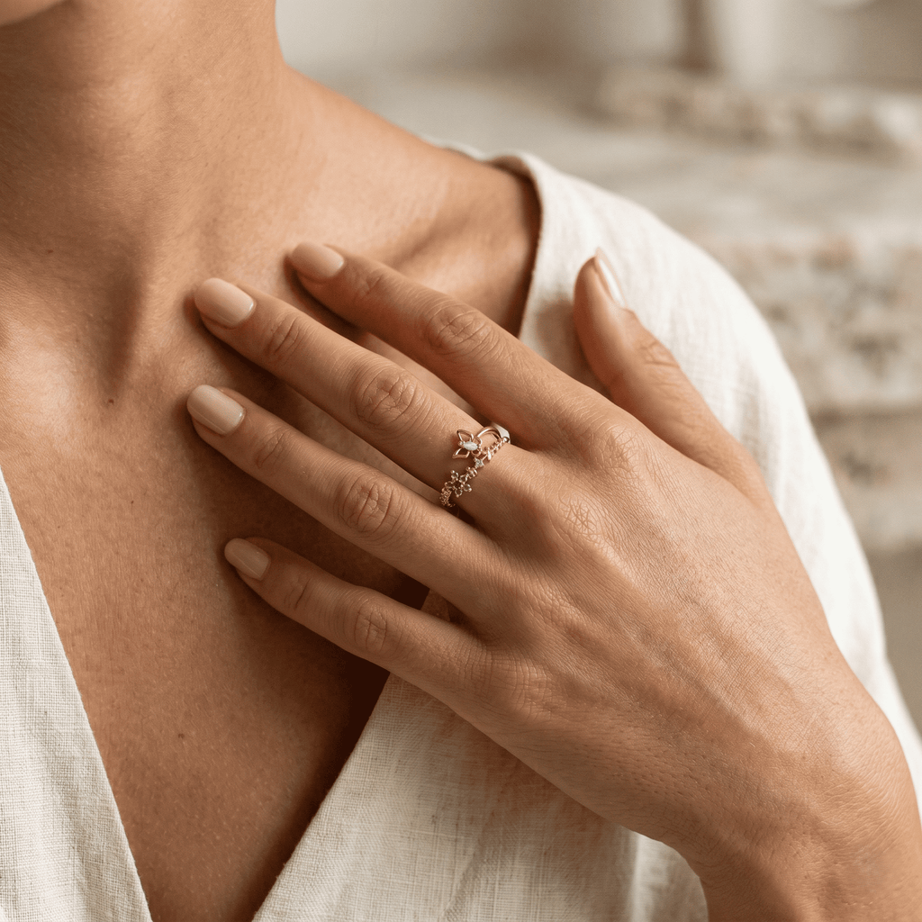 Papillon Lumière Ring